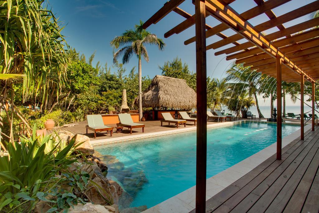 罗伯特丛林海滩度假酒店 Placencia 外观 照片