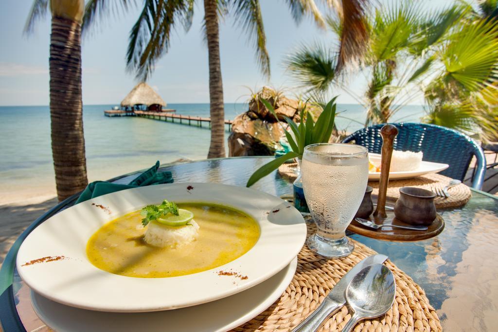 罗伯特丛林海滩度假酒店 Placencia 外观 照片